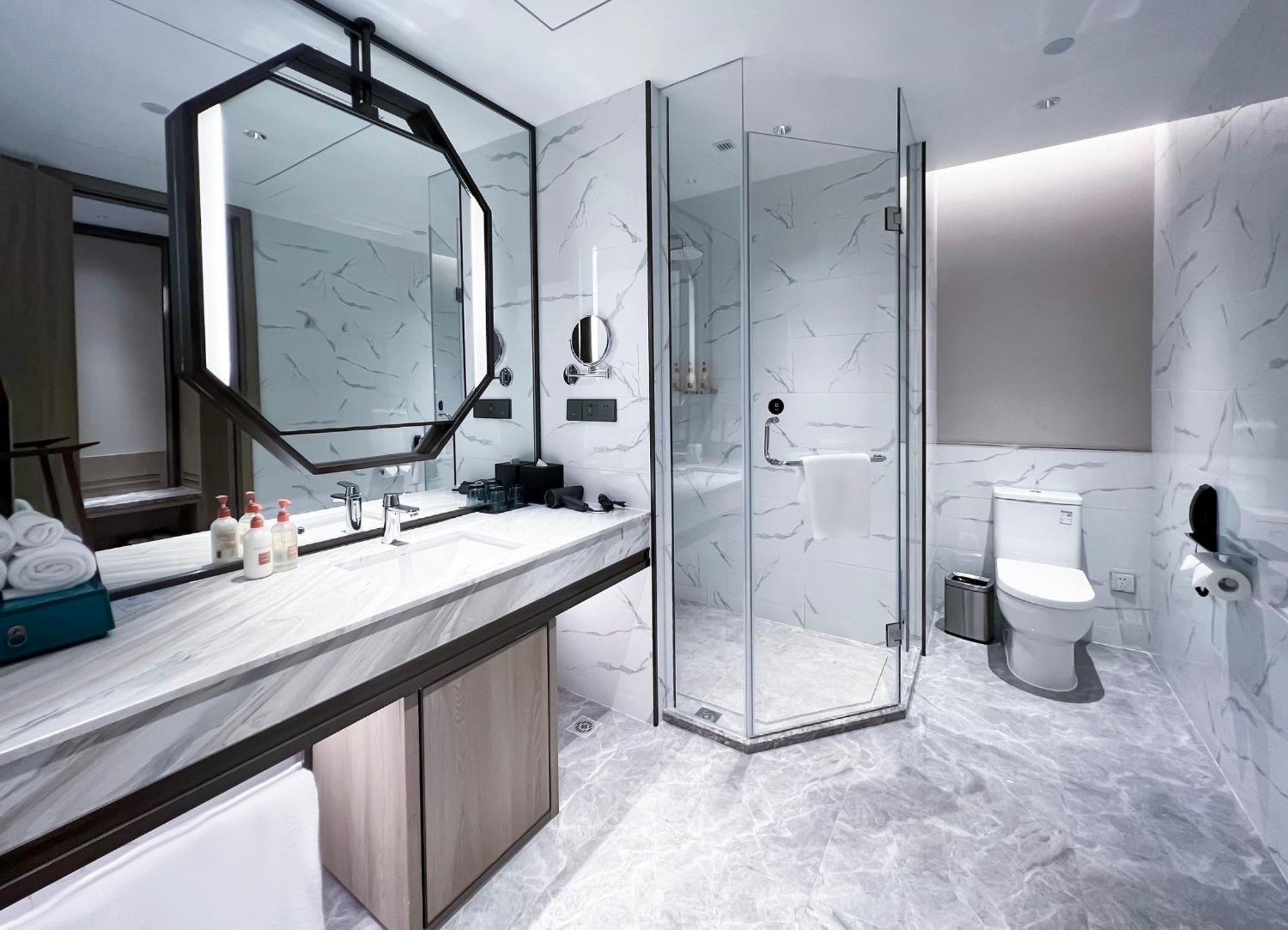 Crowne Plaza Hangzhou Linping By Ihg エクステリア 写真